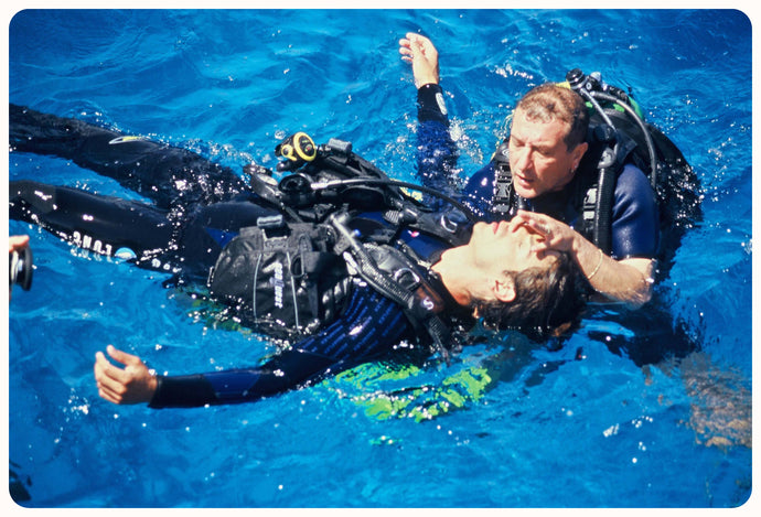 PADI Rescue Diver (w/o crewpack)